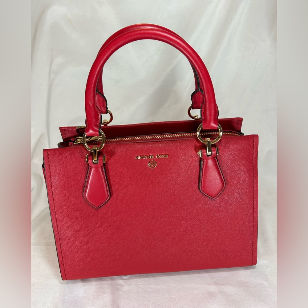 Michael Kors Marilyn Medium Satchel Crismon OS